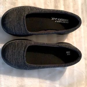 Almost New Sketchers Go Step Lite - size 6